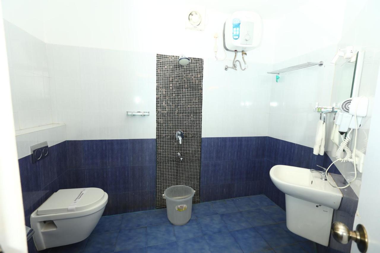 Lamel Cove Beach Resort Puducherry Eksteriør billede