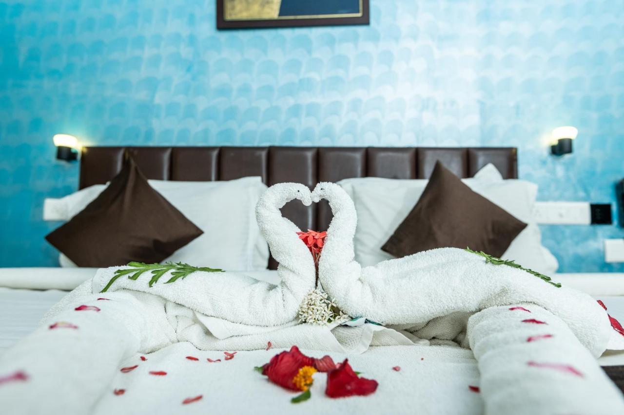 Lamel Cove Beach Resort Puducherry Eksteriør billede