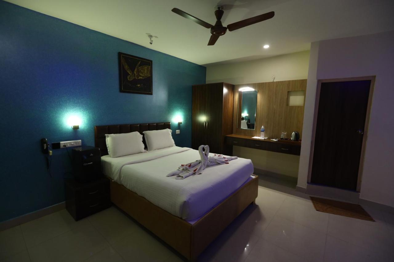 Lamel Cove Beach Resort Puducherry Eksteriør billede