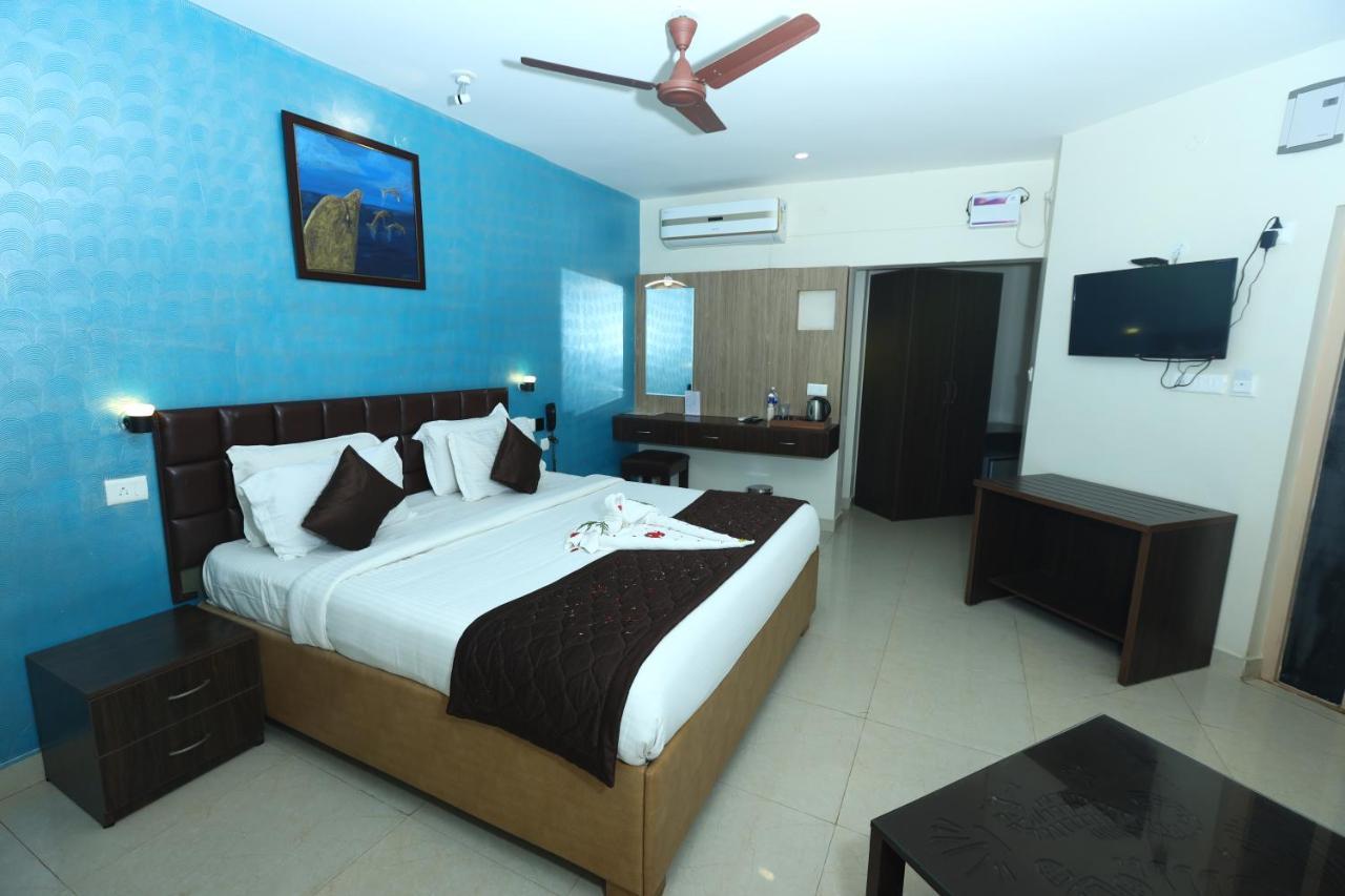 Lamel Cove Beach Resort Puducherry Eksteriør billede