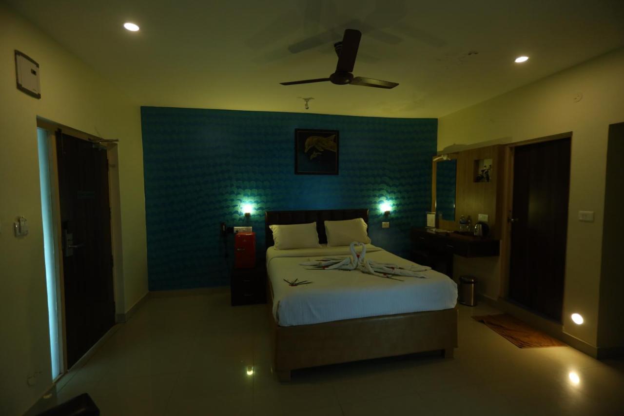 Lamel Cove Beach Resort Puducherry Eksteriør billede