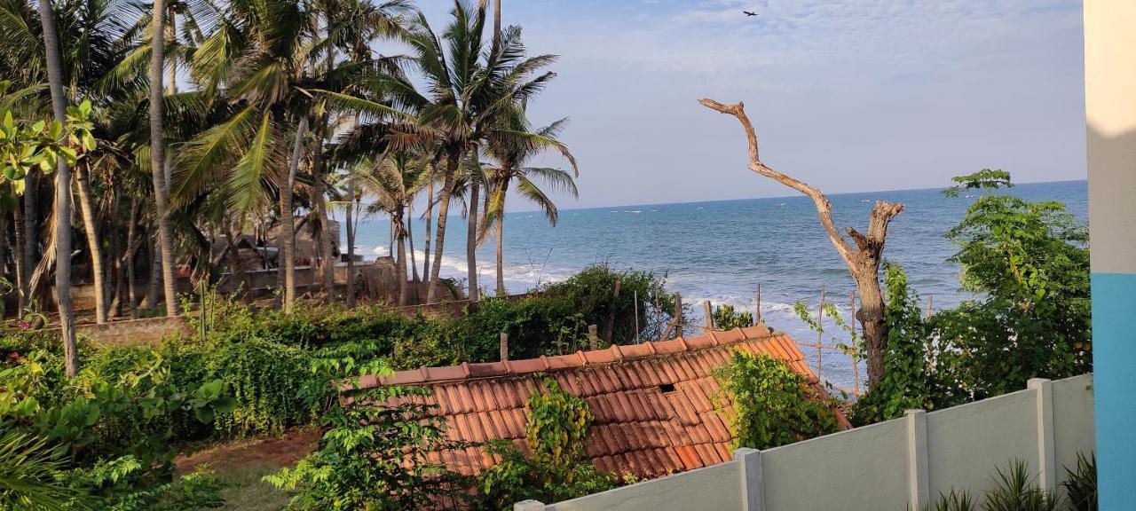 Lamel Cove Beach Resort Puducherry Eksteriør billede